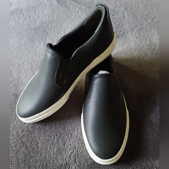 Vince Men's Slip-On Sneaker, 7.5 - Picture 8 of 8